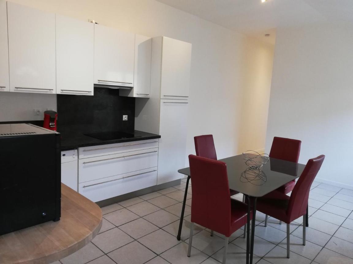 Logement Entier Au Calme Villers-Outreaux 외부 사진